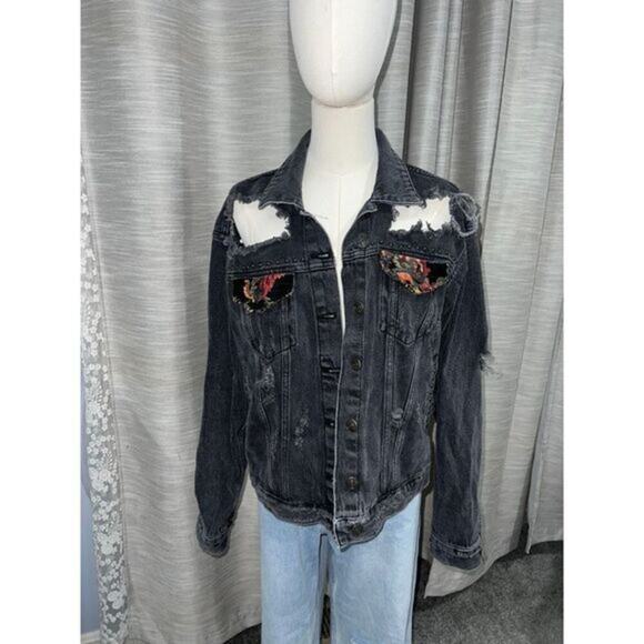 Free People distressed embroidered‎ black denim jacket with studs - Picture 1 of 6